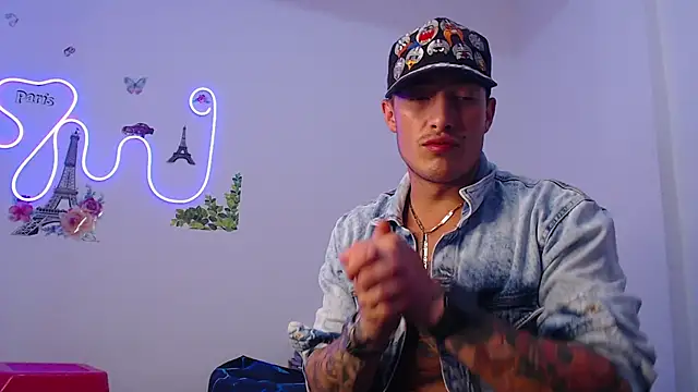 Samms777exotic online show from September 2025 03:52:02 AM