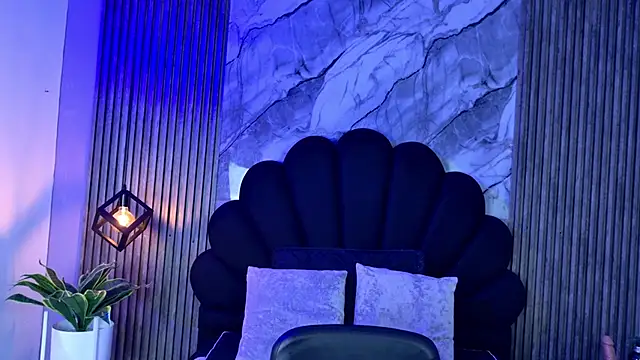 AlahyaPalmerR online show from September 2025 03:40:01 AM