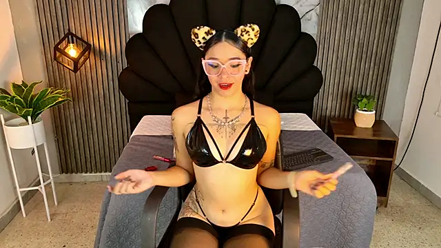 AlahyaPalmerR online show from October 2025 03:03:02 AM