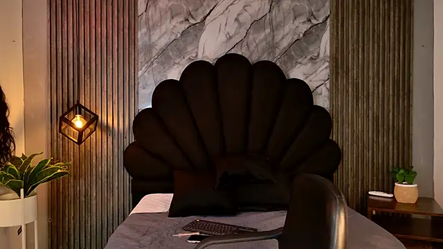 AlahyaPalmerR online show from October 2025 04:16:01 AM