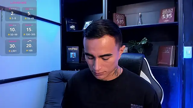 LiamDeep online show from September 2025 10:33:02 PM