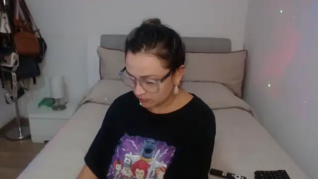 Snapshot of sophie_lopez1 chatting on June 2026 02:36:02 AM sophie lopez1 online show from June 2026 02:36:02 AM