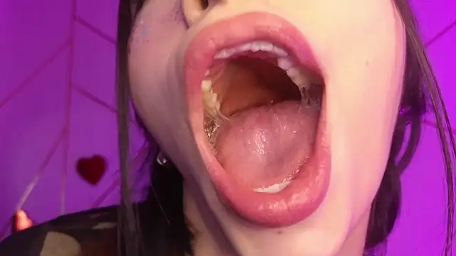 Hollyxx  online show from March 2026 03:23:02 AM