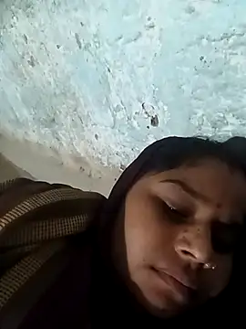 Sheema tyagi online show from October 2025 06:09:01 PM