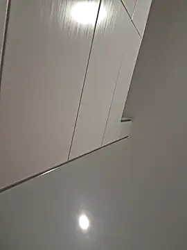 Longus  online show from November 2025 05:25:01 PM