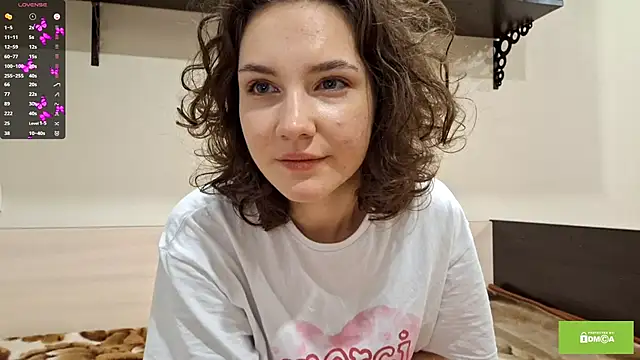 lady linaa online show from September 2025 04:07:01 PM