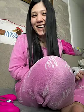 PrincessYYara online show from April 2026 08:02:02 PM