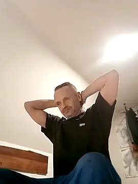 Kuba Gd online show from March 2026 07:53:02 PM