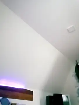 Kuba Gd online show from April 2026 11:32:01 AM