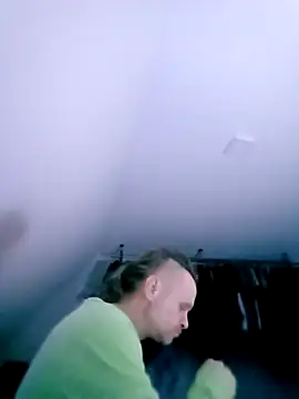 Kuba Gd online show from April 2026 11:07:02 PM