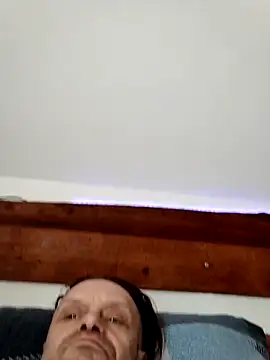 Kuba Gd online show from April 2026 08:28:02 AM