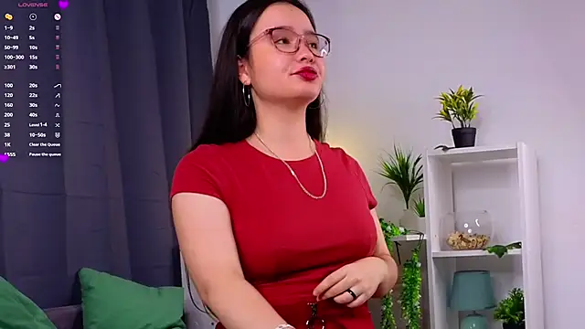 WildaBisom online show from September 2025 01:18:01 AM