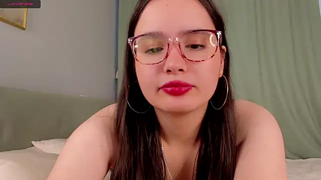 WildaBisom online show from October 2025 01:03:02 AM