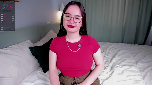 WildaBisom online show from October 2025 02:53:02 AM