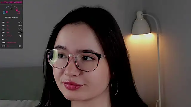 WildaBisom online show from October 2025 01:28:02 AM