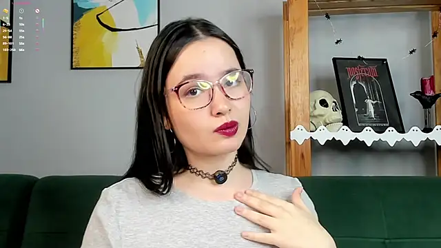 WildaBisom online show from October 2025 01:20:02 AM