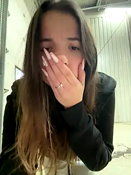 Snapshot of MissMay chatting on October 2025 03:08:02 PM MissMay online show from October 2025 03:08:02 PM