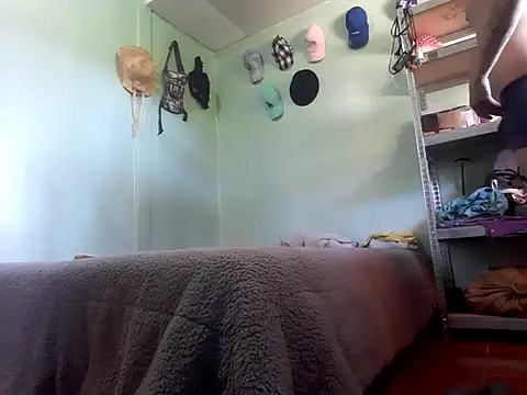 ayelandro online show from October 2025 08:28:01 PM