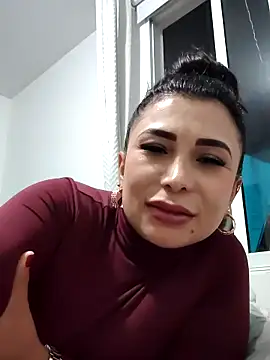 mia mancinii online show from May 2026 03:13:02 AM