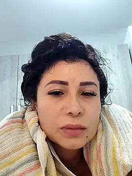 mia mancinii online show from May 2026 05:19:02 PM
