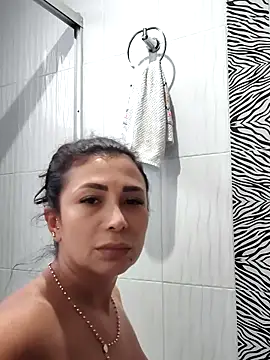 mia mancinii online show from May 2026 10:16:02 PM