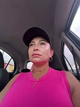 mia mancinii online show from May 2026 02:14:02 PM