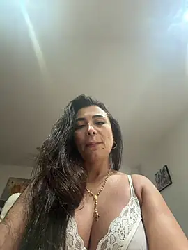 mia mancinii online show from June 2026 03:08:02 AM