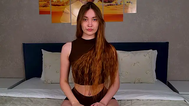 AmadaReine online show from March 2026 04:46:01 PM