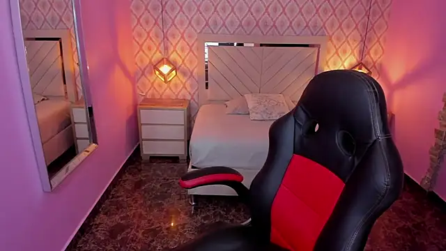 Snapshot of CHRISTY_TEIGEN4 chatting on September 2025 07:17:02 PM CHRISTY TEIGEN4 online show from September 2025 07:17:02 PM