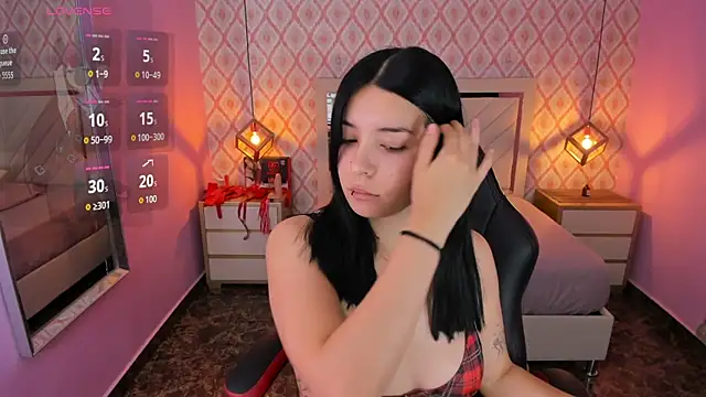 CHRISTY TEIGEN4 online show from January 2026 07:26:02 PM