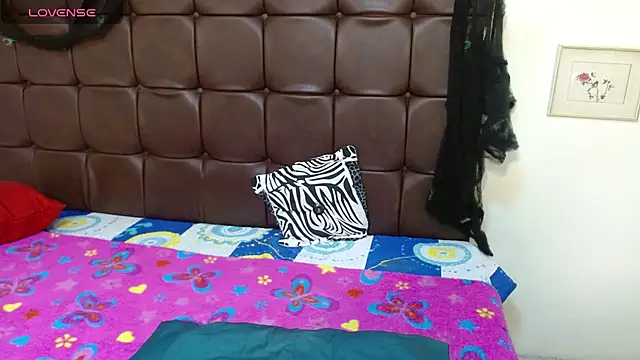 Snapshot of juliana_soto1 chatting on October 2025 01:44:01 PM juliana soto1 online show from October 2025 01:44:01 PM