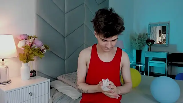 Willie Miler online show from September 2025 05:33:01 AM