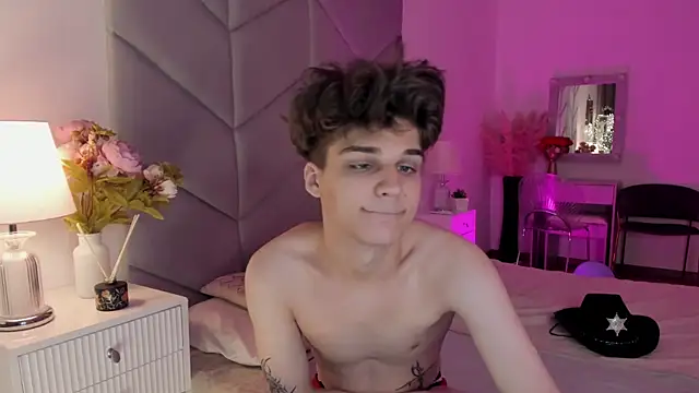 Willie Miler online show from October 2025 10:45:01 AM