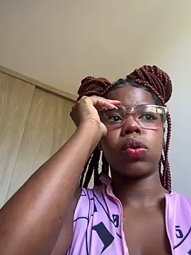 Snapshot of Sweet-Jade chatting on September 2025 09:42:01 PM Sweet-Jade online show from September 2025 09:42:01 PM