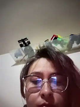 Snapshot of Freyacooper chatting on October 2025 01:57:02 PM Freyacooper online show from October 2025 01:57:02 PM