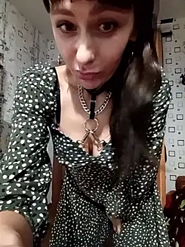 Lietta  online show from November 2025 07:27:02 PM