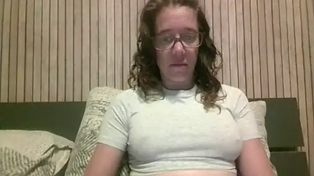 Snapshot of JezebelDutch chatting on July 2026 06:58:02 AM JezebelDutch online show from July 2026 06:58:02 AM