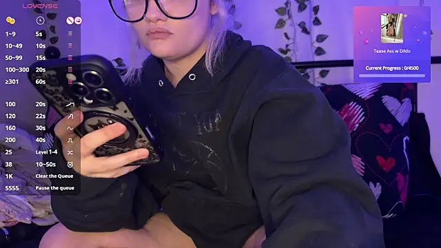 xxNaughtyNicolexx online show from October 2025 12:09:02 AM