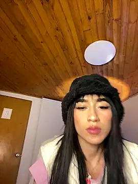Emma pink10 online show from September 2025 02:22:01 AM