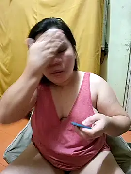 hotlyn45 online show from September 2025 08:02:01 PM