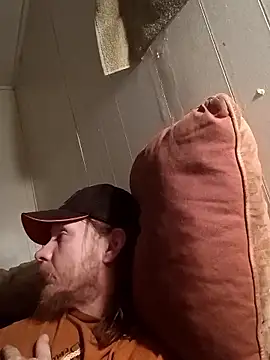 Poundtown1226 online show from February 2026 11:45:01 PM