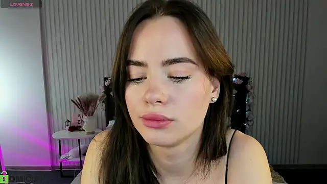 Ameli Povilain online show from January 2026 12:42:01 PM