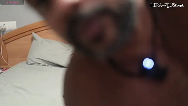 heraandzeuscouple online show from September 2025 06:35:02 PM