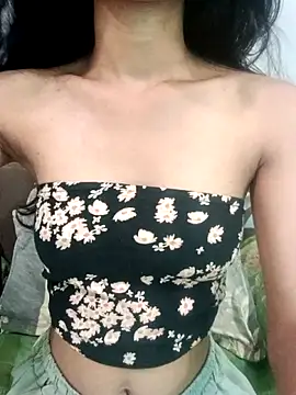 Daizy Shah online show from February 2026 08:10:02 AM