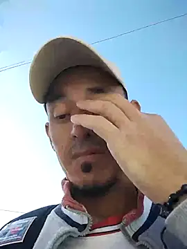 Snapshot of JuanD_vero chatting on October 2025 12:46:02 PM JuanD vero online show from October 2025 12:46:02 PM