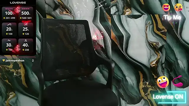 Snapshot of Dream_Kavya chatting on October 2025 04:44:02 PM Dream Kavya online show from October 2025 04:44:02 PM