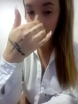 Alahia99 online show from October 2025 01:03:01 AM