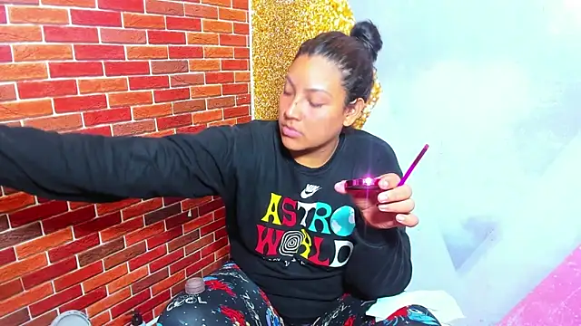 sweet sexy bitch42 online show from October 2025 03:25:01 AM