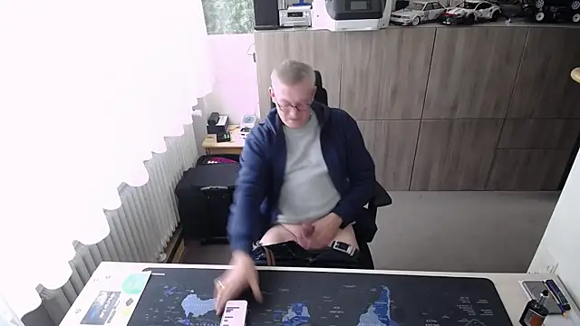 randyandy67 online show from November 2025 11:53:02 AM