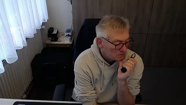 randyandy67 online show from November 2025 08:19:01 AM